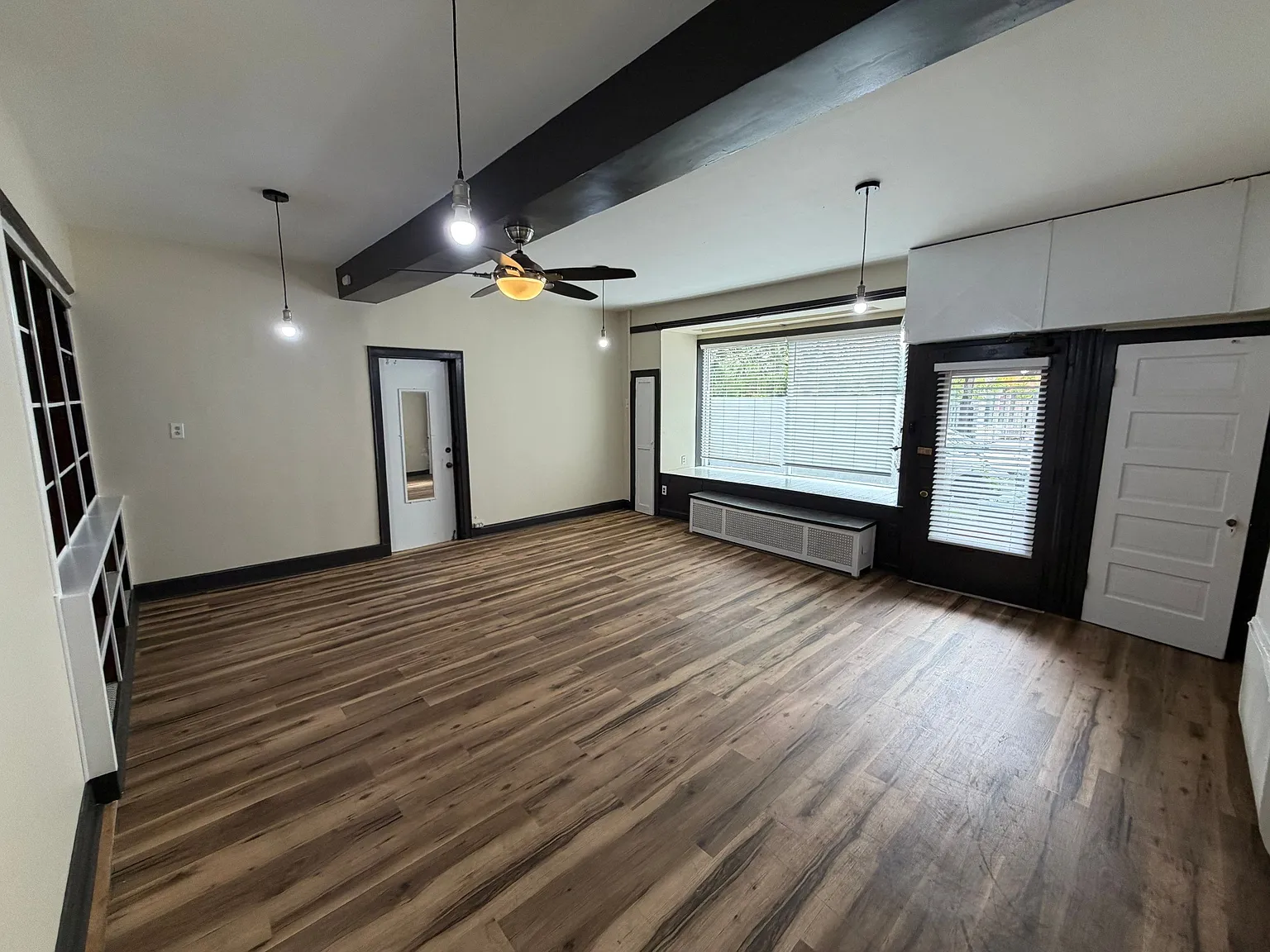 Studio, $1,025 — Photo 2