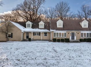 3 Brown Ct, Bettendorf, IA 52722