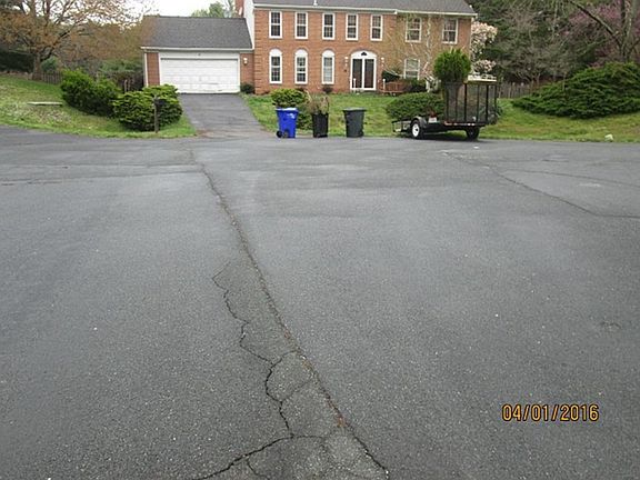 4th image of 9 Finegan Ct