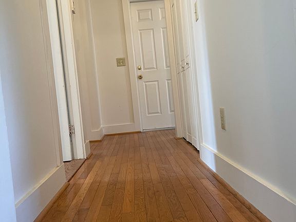 5th image of 87 Mawney St #2