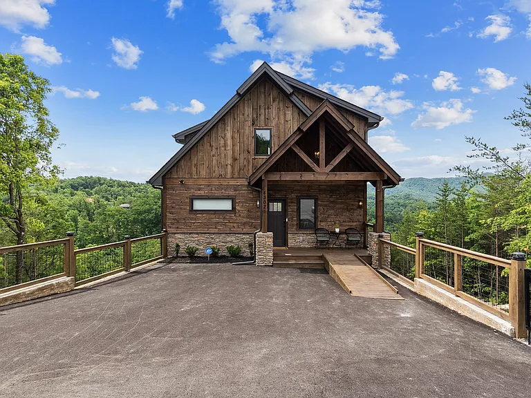 4302 Covered Wagon Rd — Photo 56
