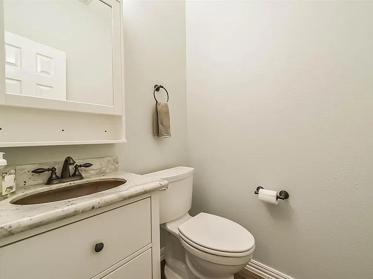 6219 Summerville Ln — Photo 7