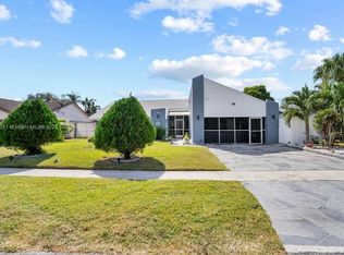 8050 NW 47th Ct, Lauderhill, FL 33351