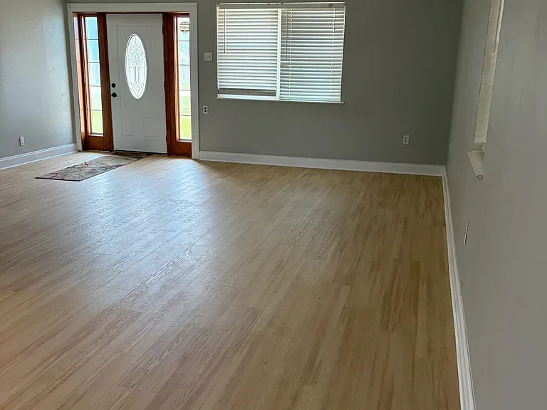 7535 Rogers Rd — Photo 8