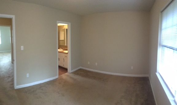 5th image of 3726 Aksarben Dr