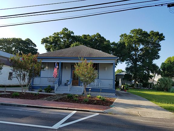 2nd image of 523 E Government St