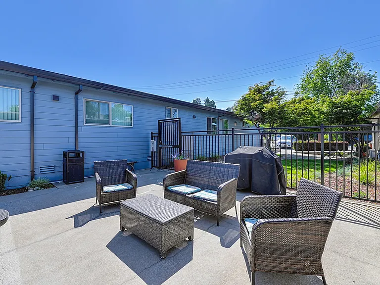 The Cottages at Folsom — Photo 15