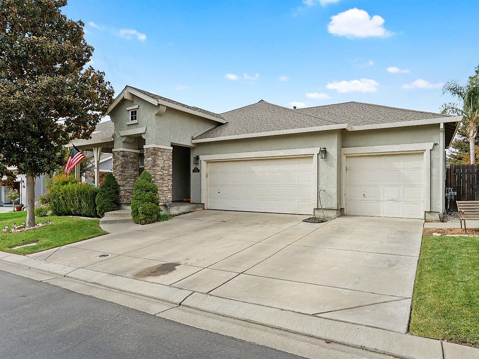 1st image of 203 Sands Way