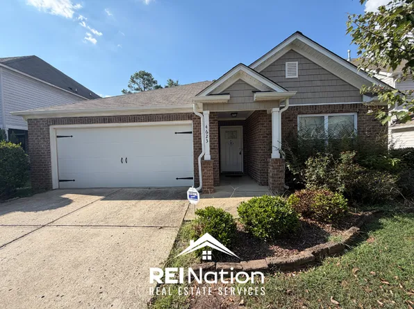 4623 Woodford Cir, Bessemer, AL 35022