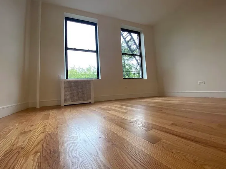 838 Riverside Dr #3E1 — Photo 5