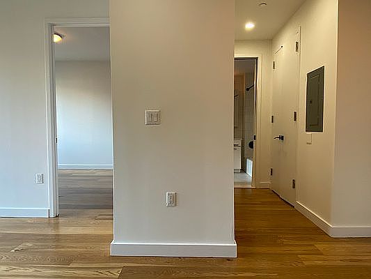 3rd image of 180 Nassau St APT 3B
