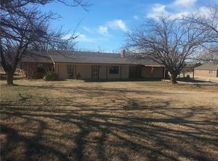 1333 S Ebeling Dr, Mustang, OK 73064