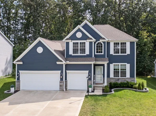 404 Colony Ridge Dr, Delaware, OH 43015