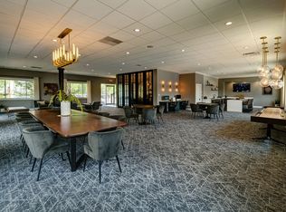 Foxboro Apartments, Wheeling, IL 60090