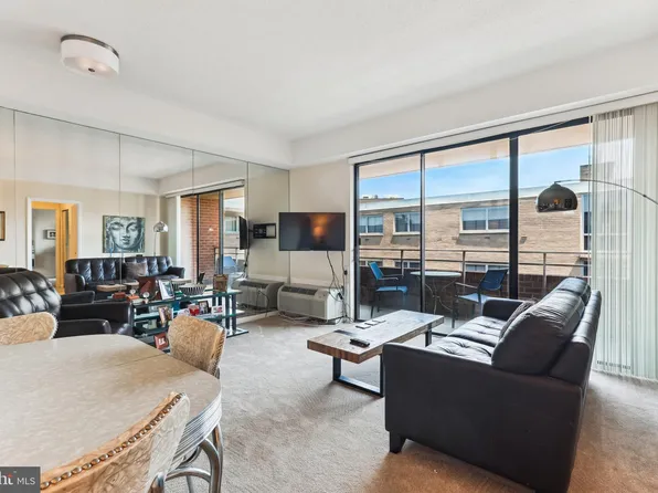 2141 P St NW APT 1010, Washington, DC 20037