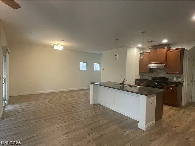 4 Ladasa Ct — Photo 7
