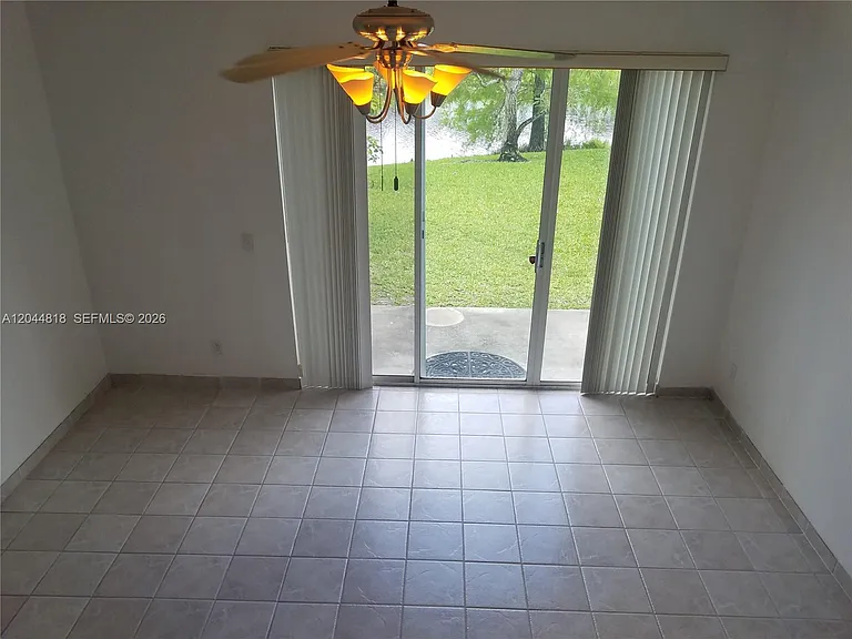 7333 NW 1st Pl — Photo 5