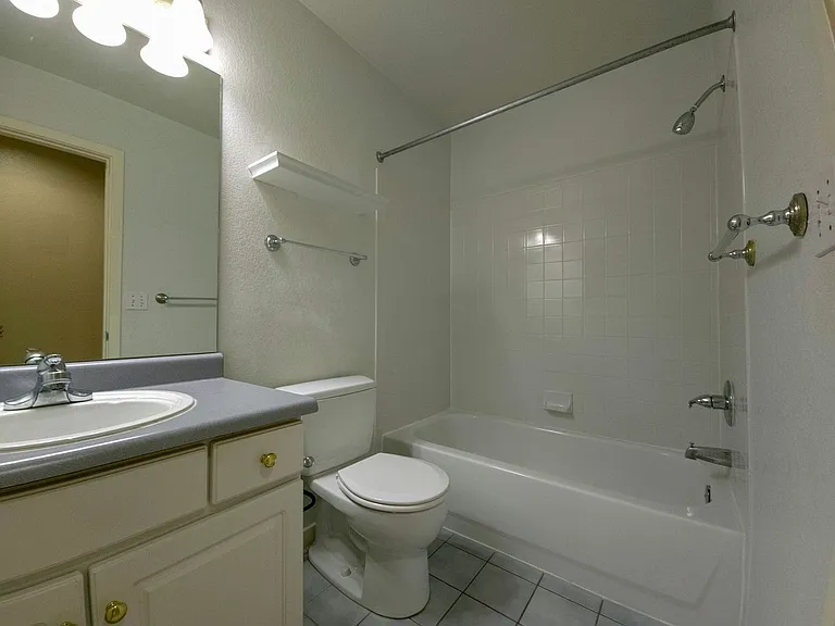 3790 Colorado Ave #E — Photo 12