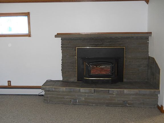 3rd image of 1048 Helderberg Ave