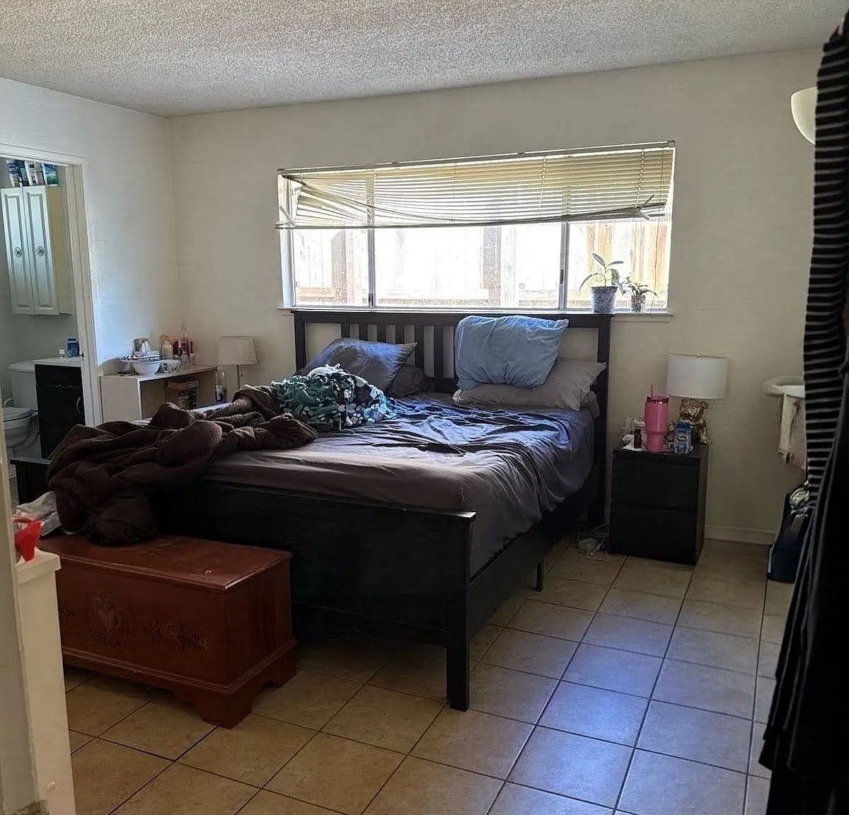 2 bed, 1082 sqft, $2,100 — Photo 2