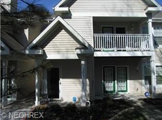 22541 Lenox Dr #523, Fairview Park, OH 44126