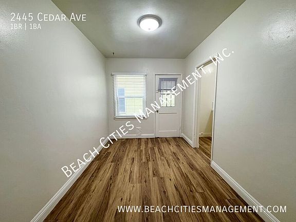 4th image of 2445 Cedar Ave