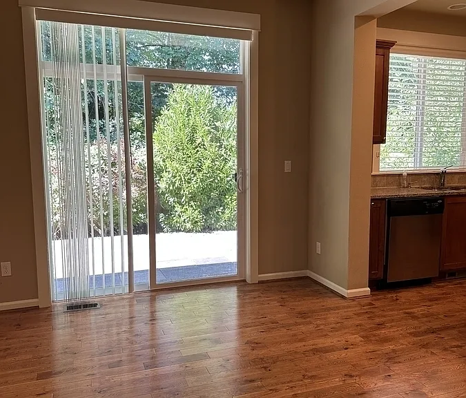 17020 NE 118th Way — Photo 3