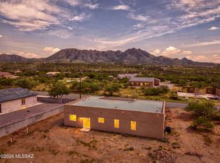 44 Calle Etopia, Rio Rico, AZ 85648