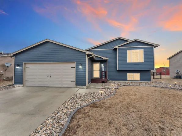 500 Almond Ave, Harrisburg, SD 57032