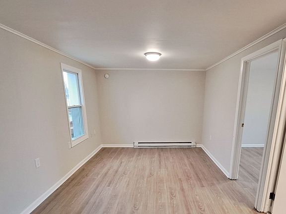 4th image of 7 East St Unit 2