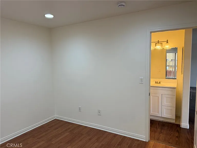 1509 Stanley Ave #108 — Photo 10