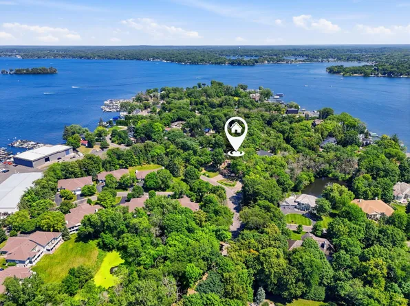 175 Tonka Bay Rd, Tonka Bay, MN 55331