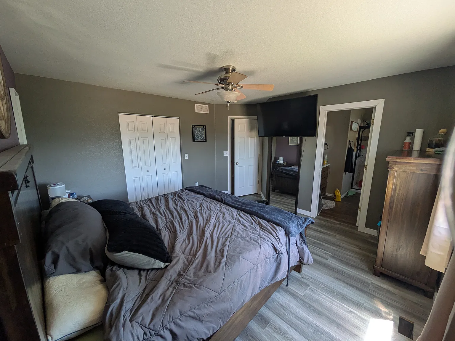 5 bed, 2792 sqft, $3,300 — Photo 3