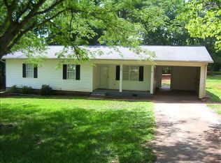 165 Shealy Dr, Prosperity, SC 29127