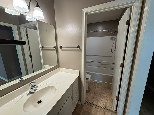 1807 Mesquite Cir — Photo 8