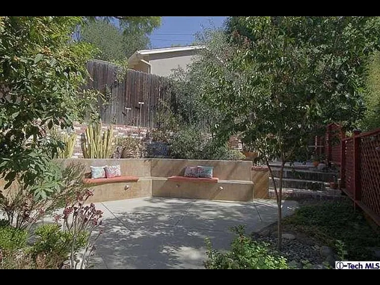 346 Sycamore Gln — Photo 18