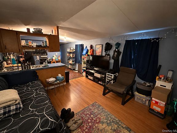 3rd image of 380 Ellen (aka Forest Park) Street