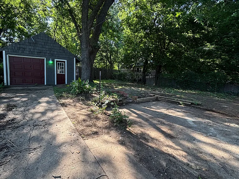 227 N Yukon Ave — Photo 15