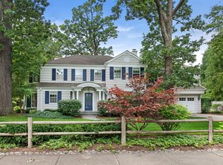 200 Forest St, Winnetka, IL 60093