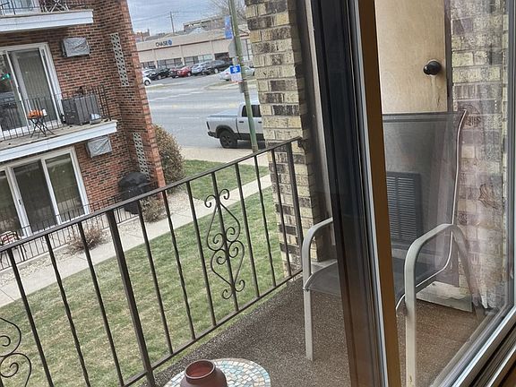 5th image of 5710 S Archer Ave APT 2A