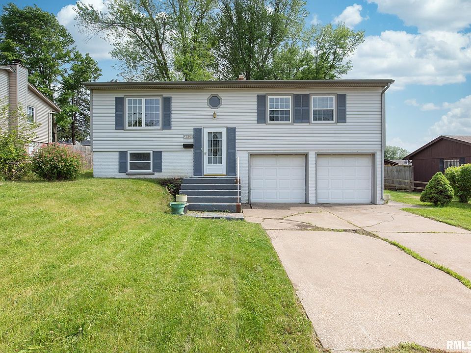 1st image of 2503 W 46th St