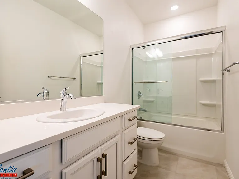 6818 Chroma Ct — Photo 11