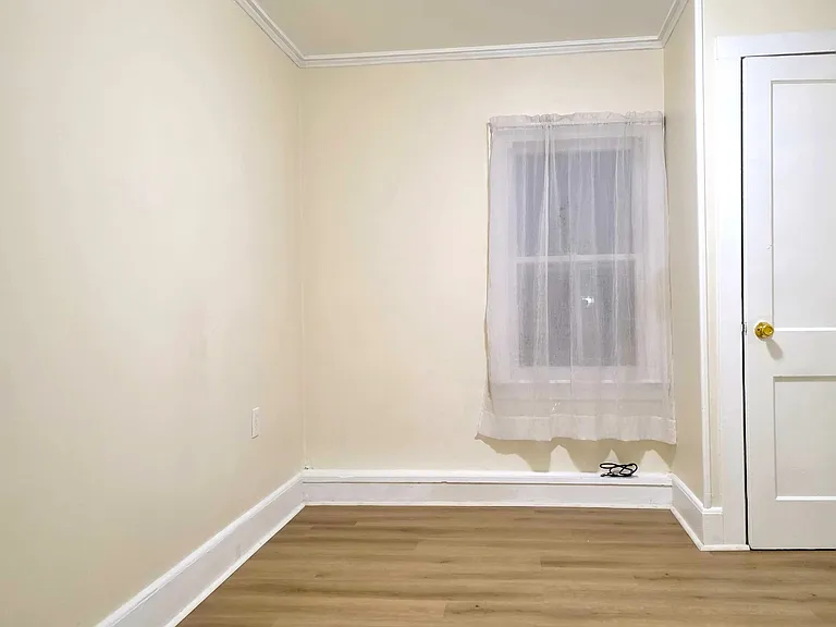 932 Violet Ave #3 — Photo 16