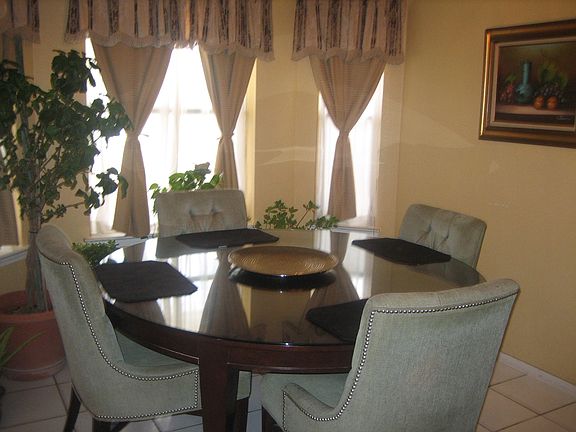 4th image of 205 Sunnyview Pl