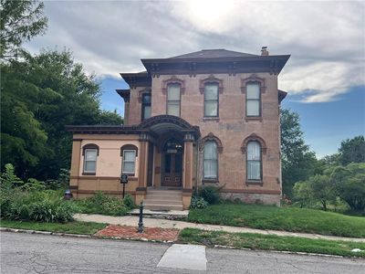 402 S 12th St, Saint Joseph, MO, 64501