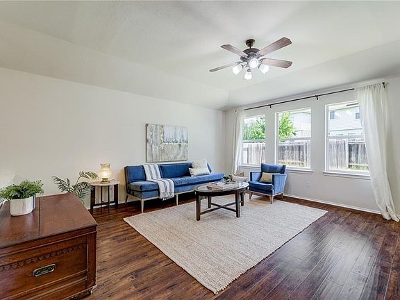 3rd image of 11413 Gossamer Dr
