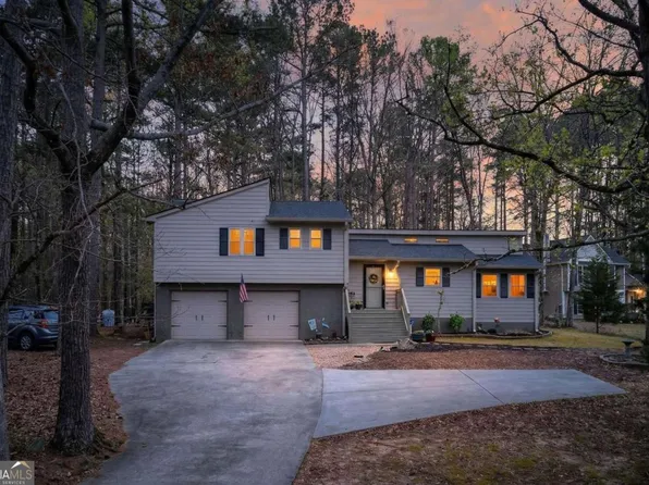 3273 Greenhill Dr, Villa Rica, GA 30180