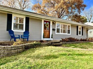 821 Lilac Ave, Saint Louis, MO