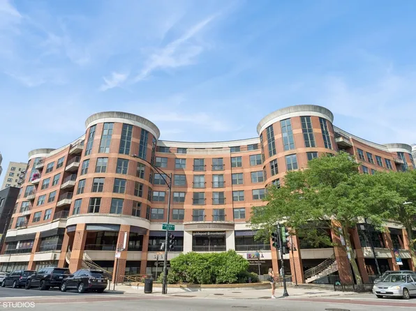 350 W Belden Ave APT 512, Chicago, IL 60614