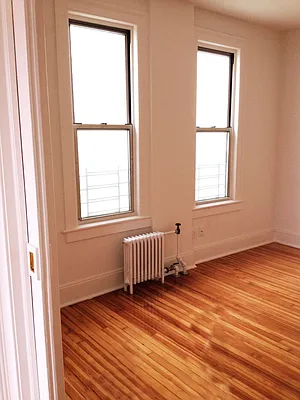 Rented by Global City Realty | media 35